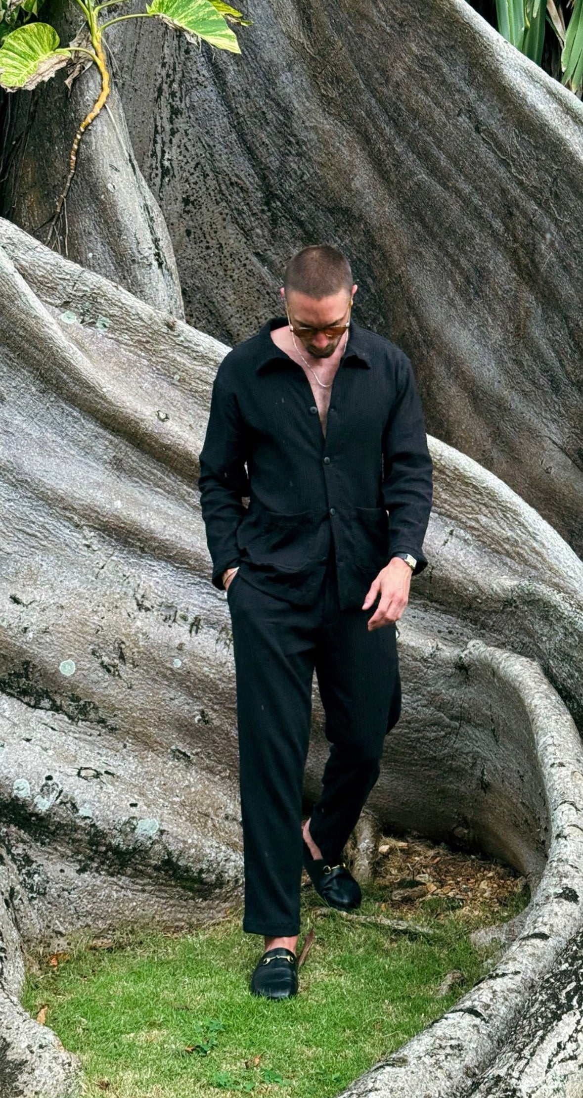 Non formal suit in Belgium linnen limited edition