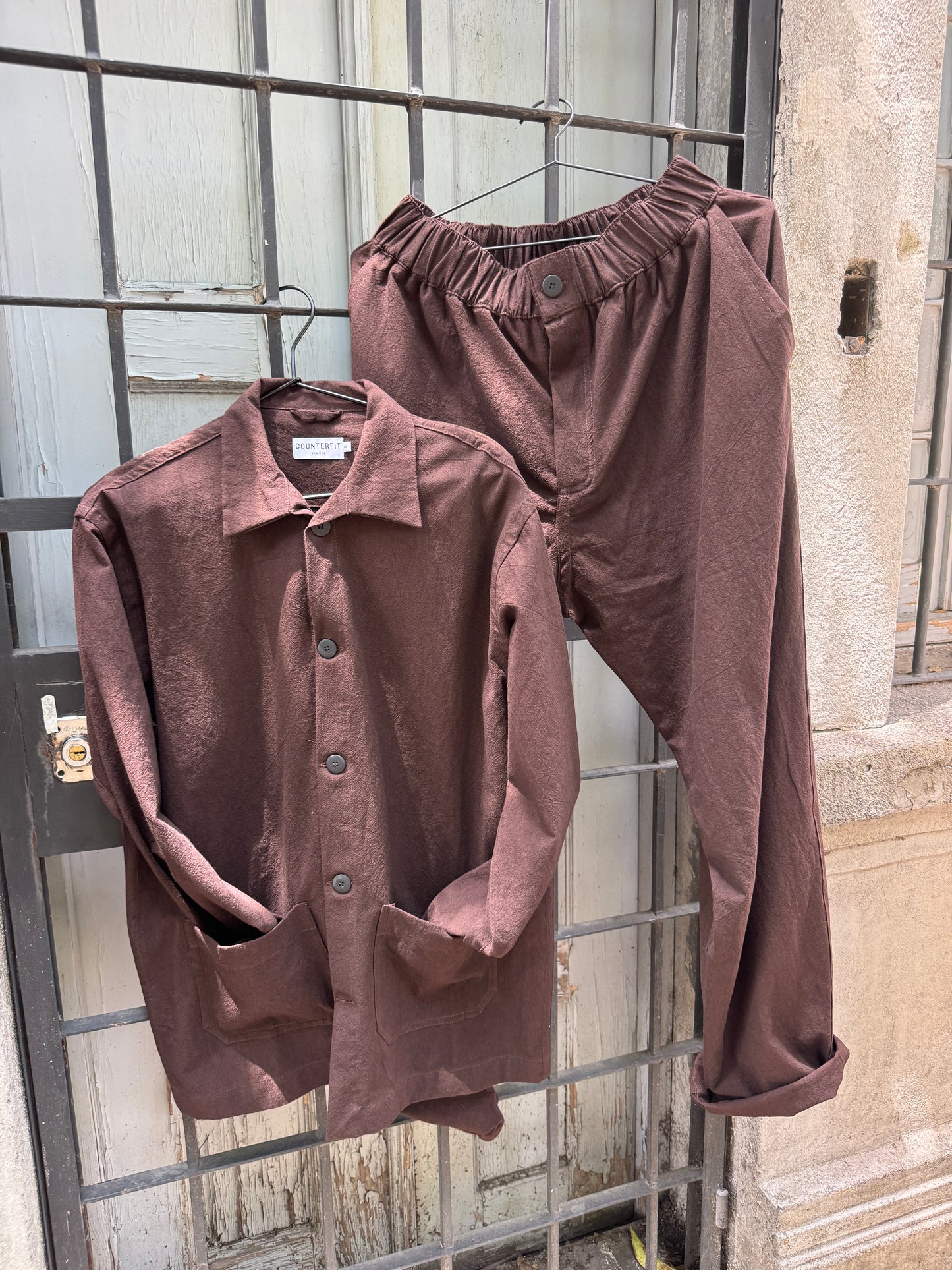 The non-formal suit