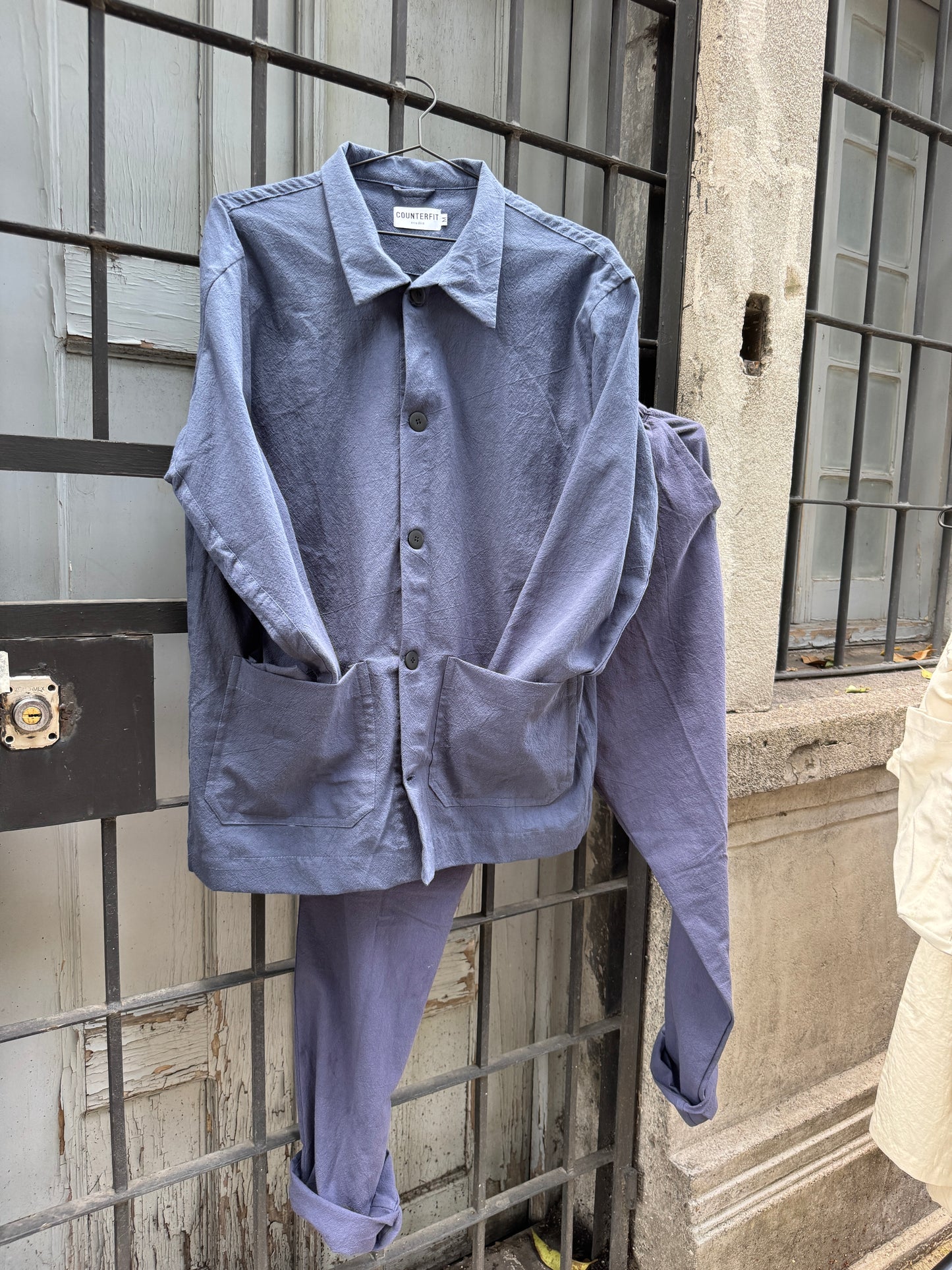 The non-formal suit