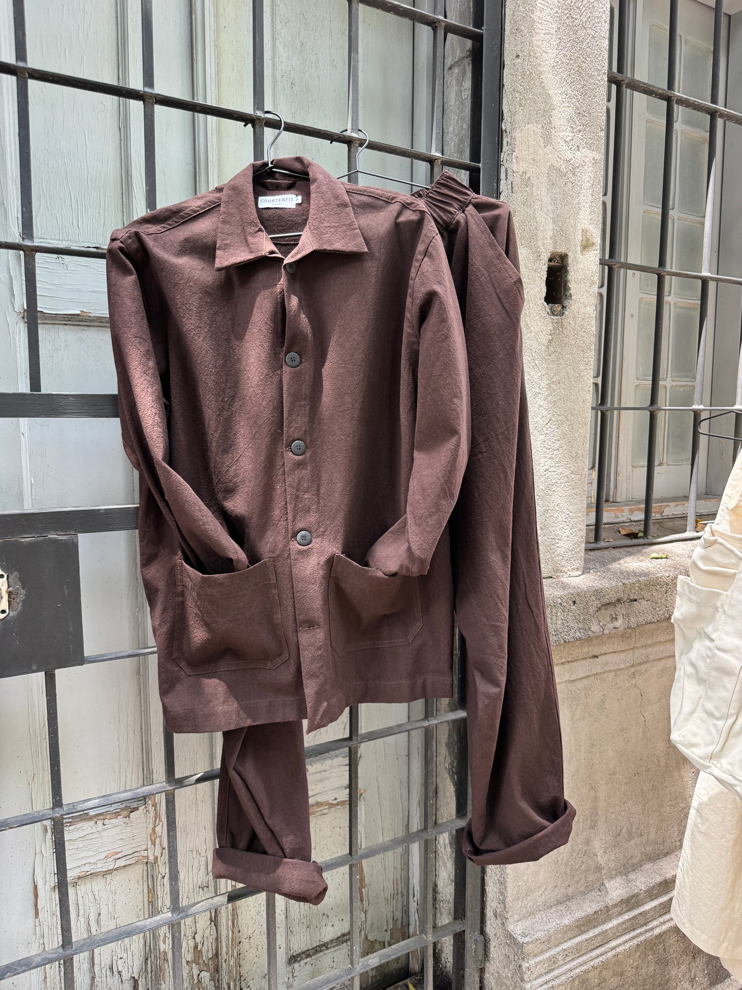 The non-formal suit