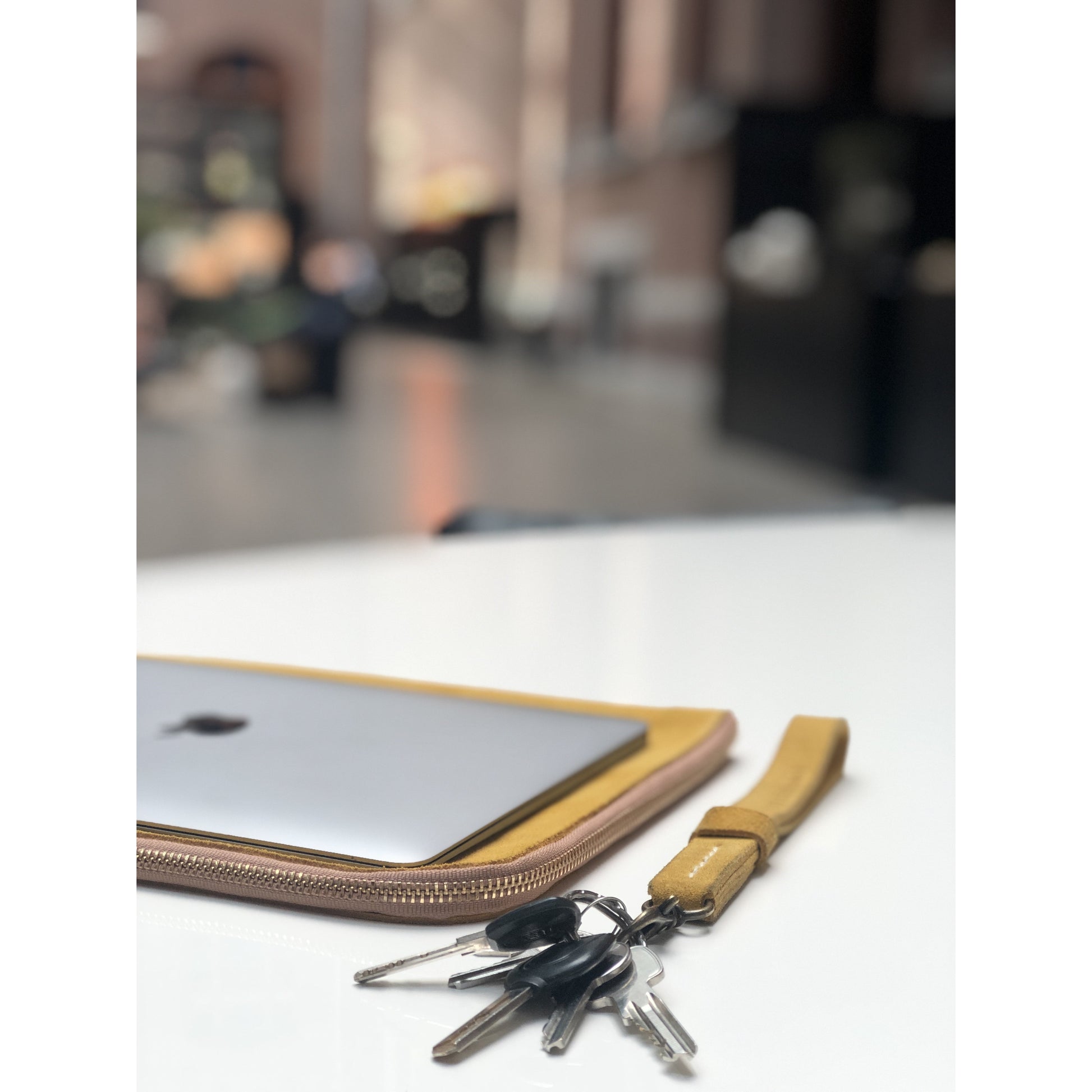 Keychain in suede leather with brass clip on - counterfitstudio